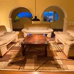 Tap Tap Hotel