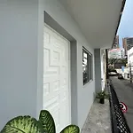 La Familia Hostel