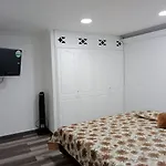 Medellin Apartamento En Laureles