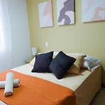 Apartamento Completo Poblado - Ubicacion Central Con Parqueadero