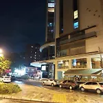 Royal Park Laureles - Zona Rosa