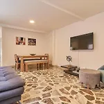 5Starhomes - Hermosa Casa Con Terraza En Laureles