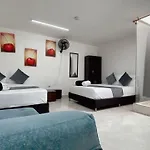 Lleras Place Hotel