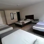 Hotel Palermo Real