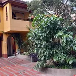 Brazos Abiertos
