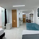 Lleras Place Hotel