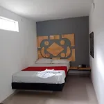 Hotel Suite 66