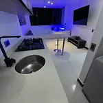 Laureles Best Location With Jacuzzi And Ac