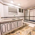 61Prado Hotel