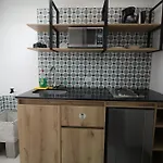 Apartamento En Medellin Sector Del Poblado A101 By Roots Rentals