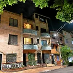 Apartaestudio - Laureles 103 Lycaste