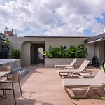 Hotel Lincoln