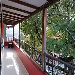 Campo Valdes Park Hostel