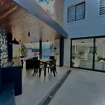 Mansion Moderna Poblado-Piscina-