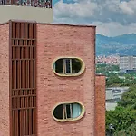 Moabi Hotel