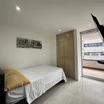 Apartamento En El Poblado Junto Al Cc Santa Fe