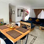 Excepcional Casa Privada Para Familias Y Grupos - Excelente Ubicacion