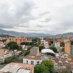 Laureles 16Th Floor Stylish Spring City Treat