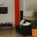 Hotel Plaza 70
