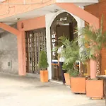 Hotel Plaza 70