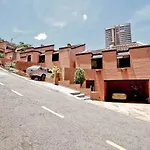 Porton De La Colina Medellin