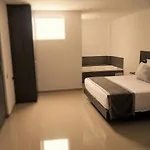 Calle 10 Express Hotel