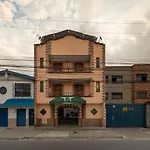 Ayenda 1223 Porton De La 10