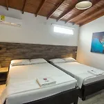 Montanita Hostel