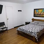 Casa Hotel El Jardin