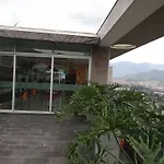 Hotel bh El Poblado