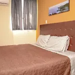 Calle 8 Suites