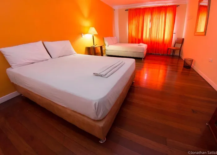 Tap Tap Hotel