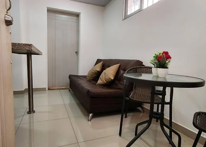 Royal Park Laureles - Zona Rosa