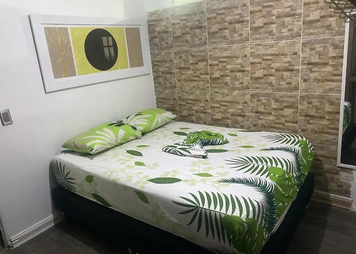APARTAMENTO E1 AMPLIO 100M2 3 habitaciones 2 baños CERCA AL METRO Y ESTADIO
