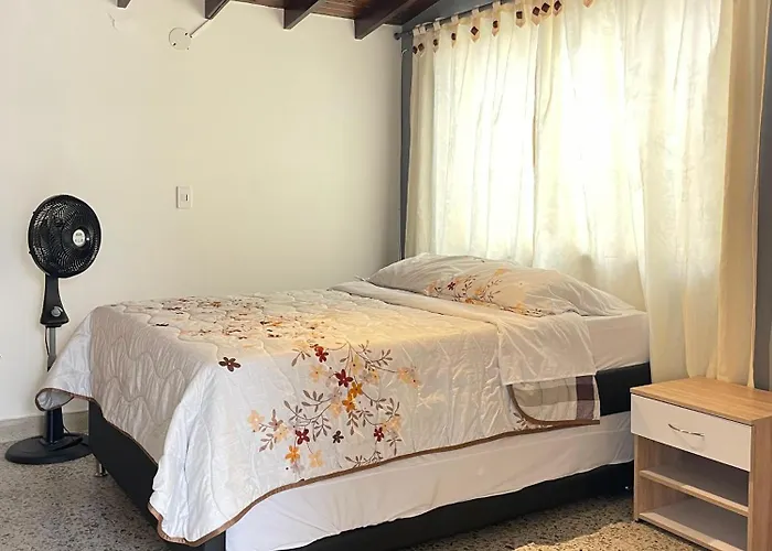 Habitacion Comoda En Laureles, Estadio