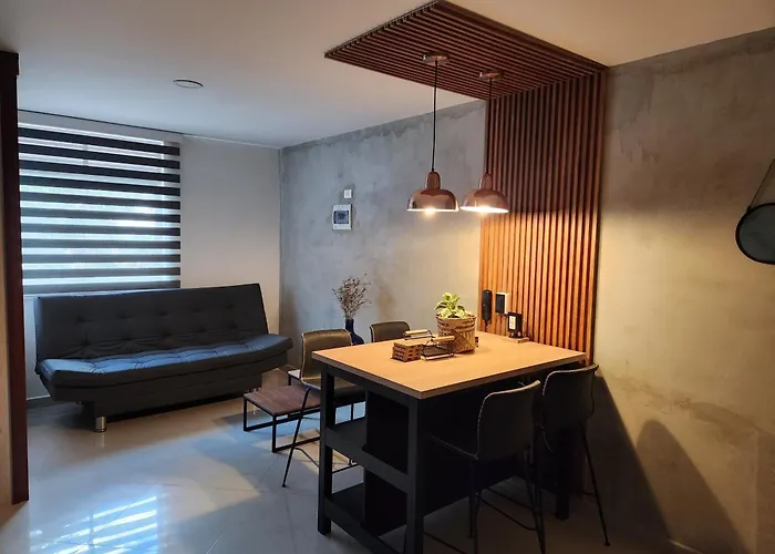 Hermoso Apartamento En Laureles*Aire Acondicionado