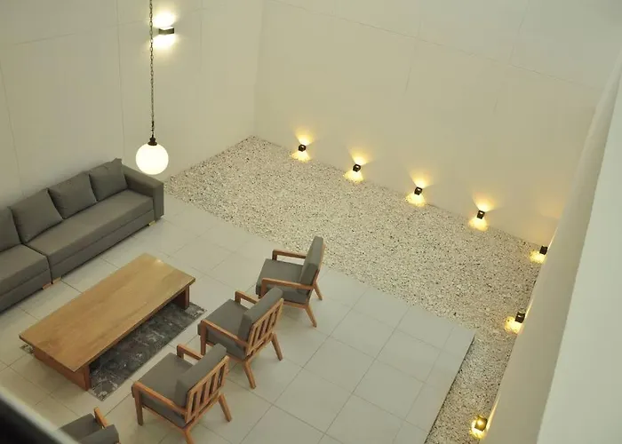 Modern House, With Excellent Location In Medellin