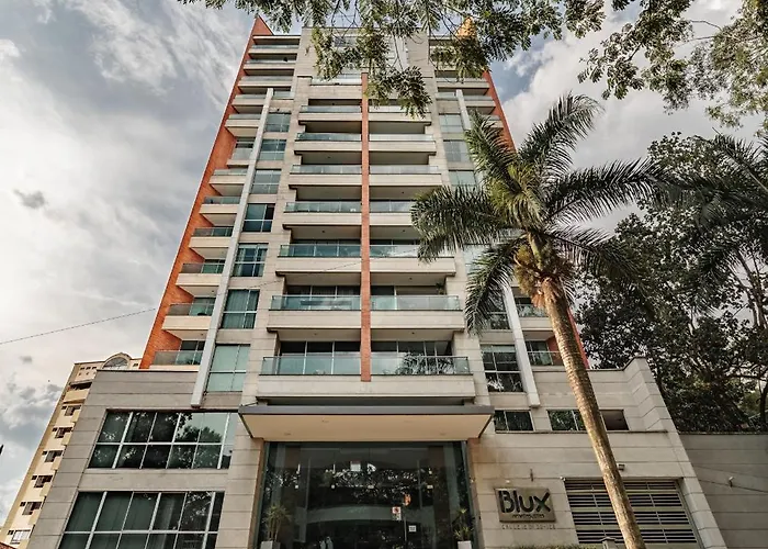 Blux Apartments Medellin