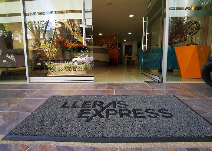 Hotel Lleras Express