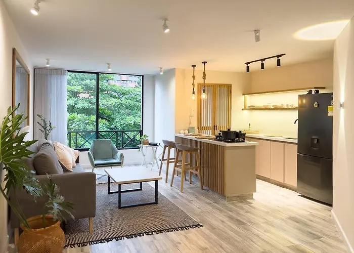 Cozy Apartment In Vibrant And Trendy Manila