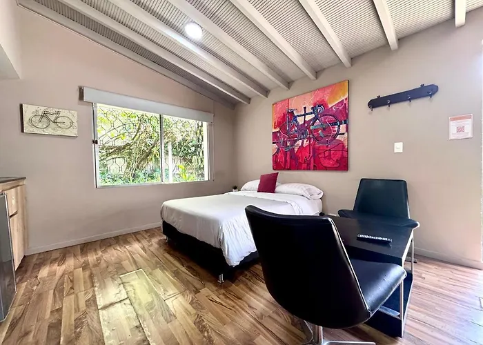 Alojamiento Que Permite Mascota En Medellin A103 By Roots Rentals