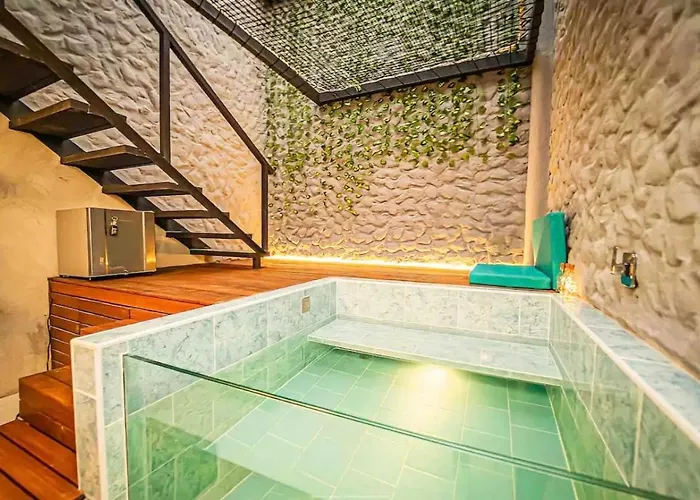 Lleras Park Apartment L Private Jacuzzi L Guest Friendly