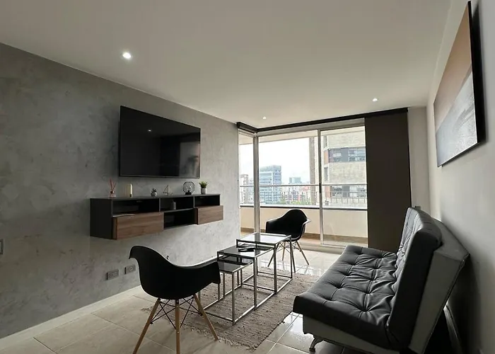 Apartamento En El Poblado Junto Al Cc Santa Fe