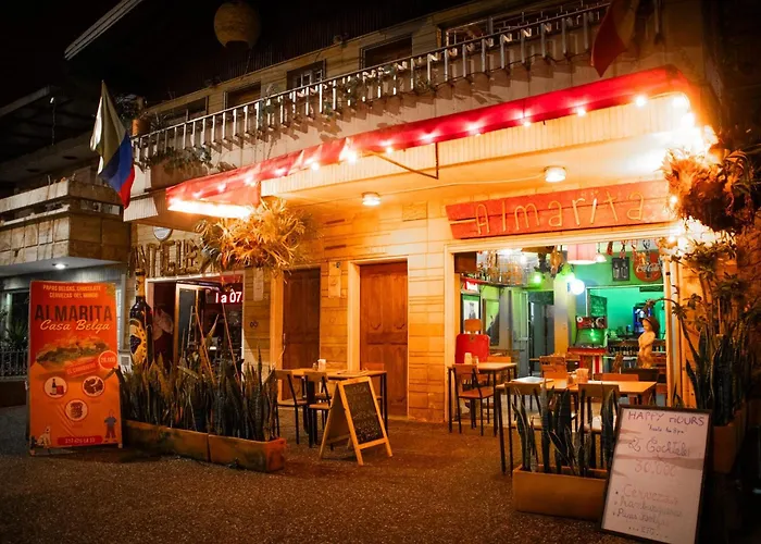 Casa Almarita - Hostal, Bar Y Restaurante