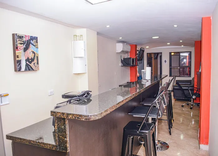 Calle 8 Suites