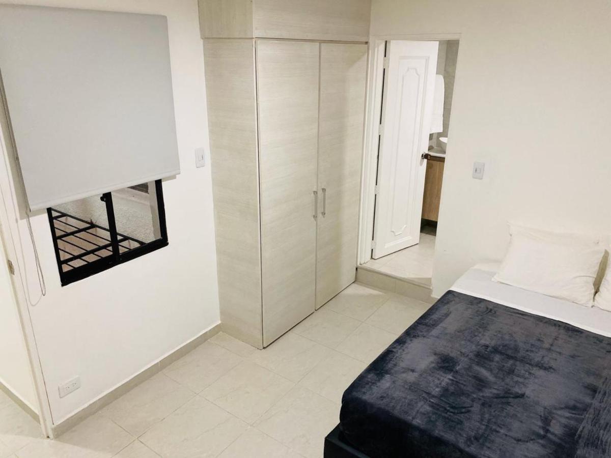 Vivvo 80 Apartment