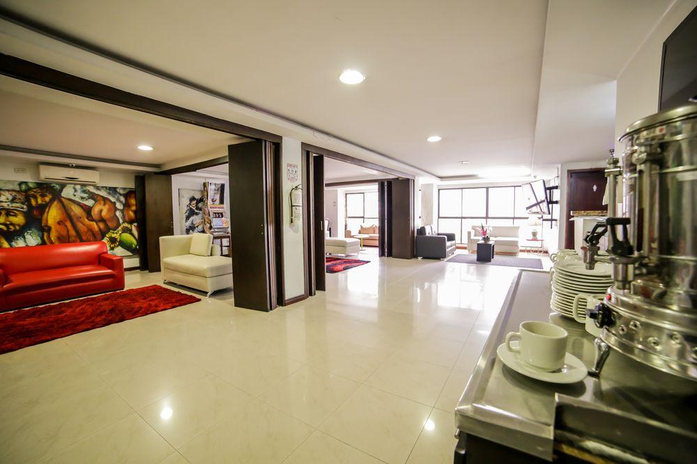 33 Conquest Hotel 4*