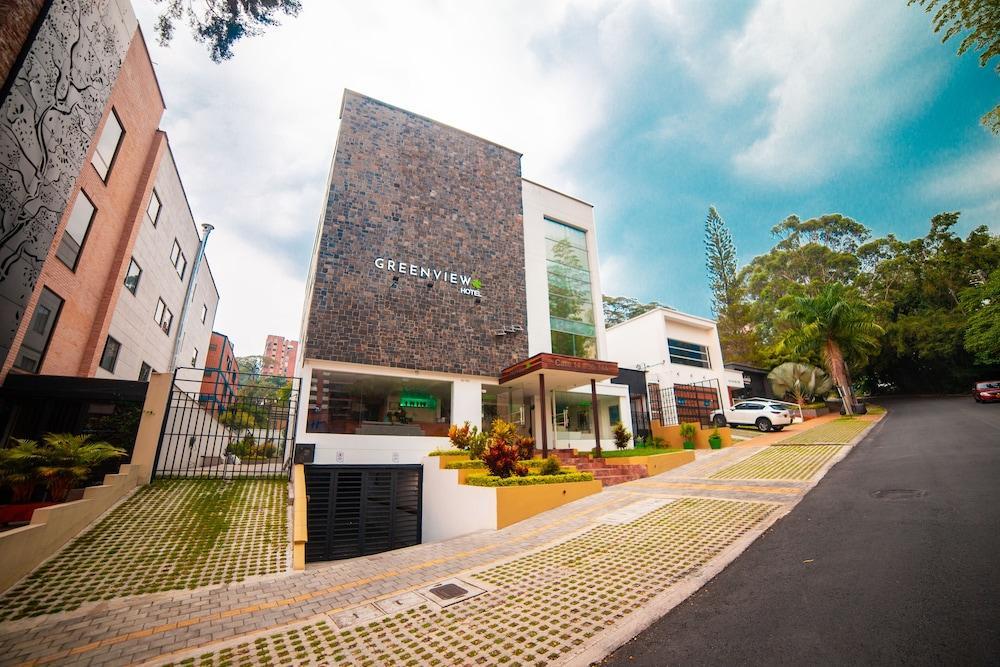 Greenview By St 4*