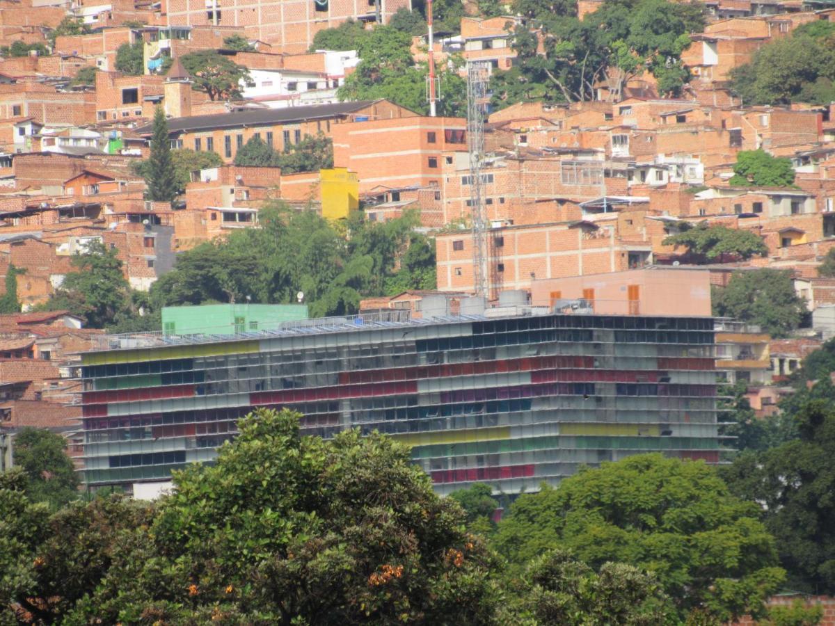 Murano 3* Medellín
