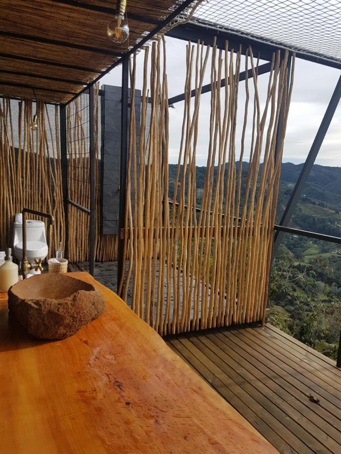 Campo de lujo Glamping La Montaña Sagrada *